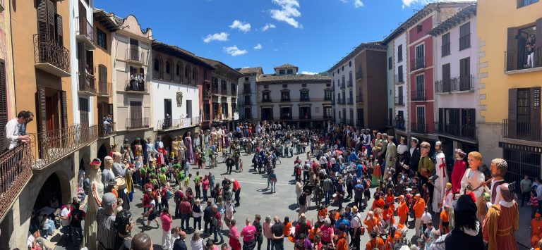 XXIV ENCUENTRO DE GIGANTES DE ARAGÓN EN GRAUS